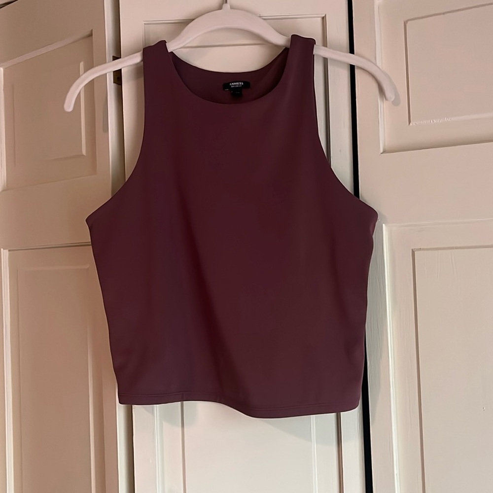 Woman’s body contour top mauve